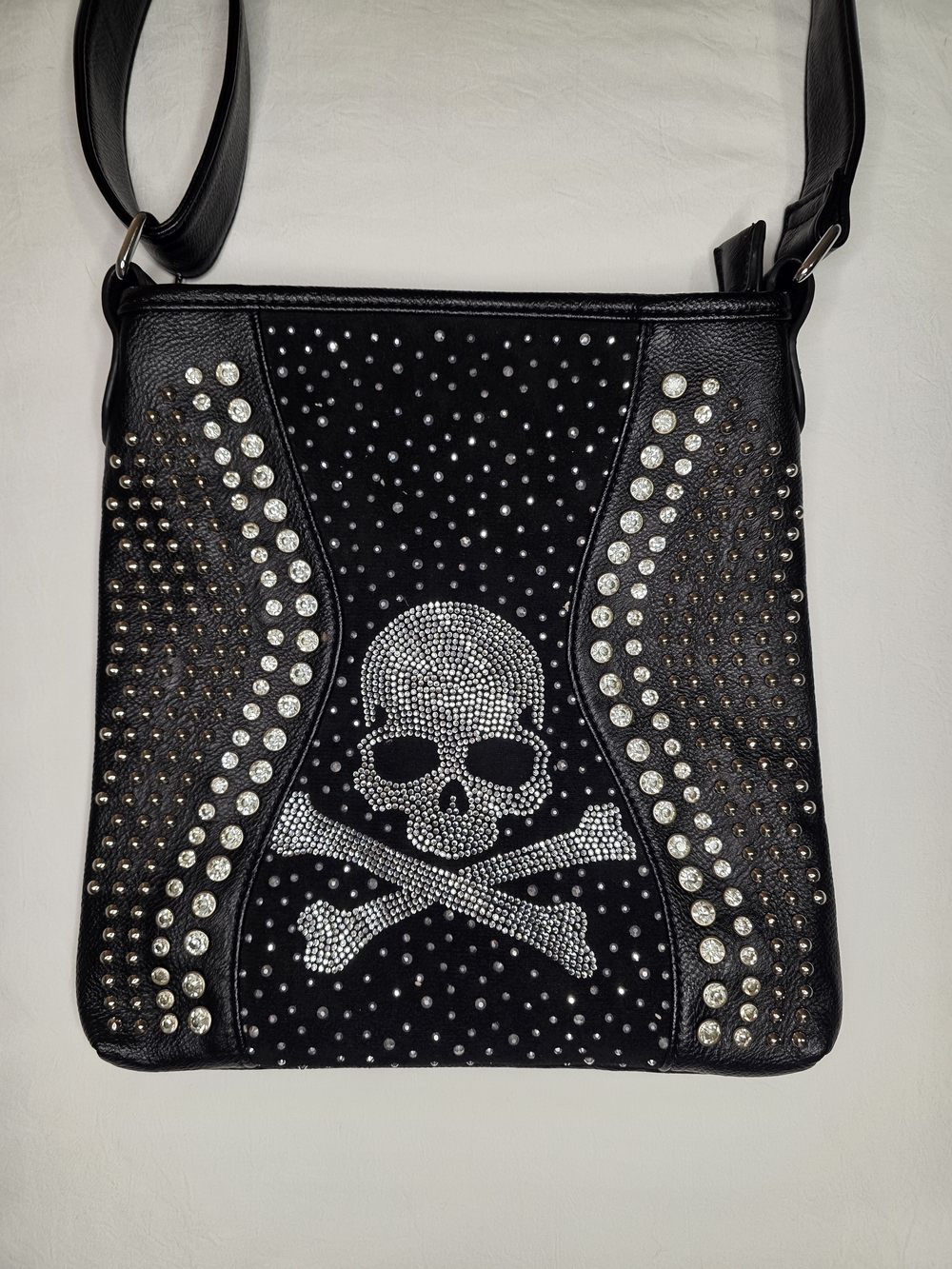 Rhinestone Skull & Crossbones Studded Black Crossbody Bag